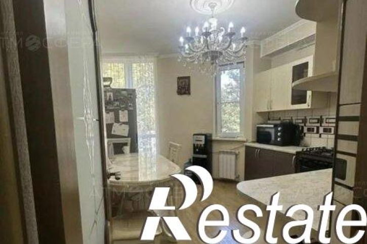 2-комн квартира Крымская улица, 272,  д. 272