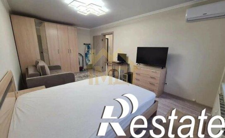 1-комн квартира улица Адмирала Пустошкина, 22 с12,  д. 22 с12