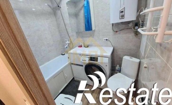 1-комн квартира улица Адмирала Пустошкина, 22 с12,  д. 22 с12