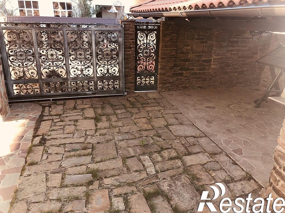 Купить дачу, дом, коттедж за 29 500 000 рублей на Терновая улица