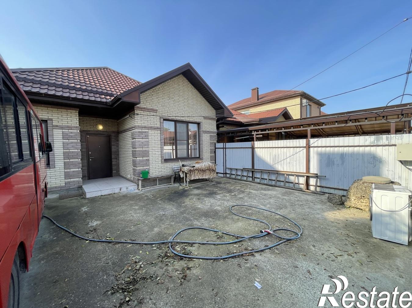 Купить дачу, дом, коттедж за 13 500 000 рублей на Кленовая улица