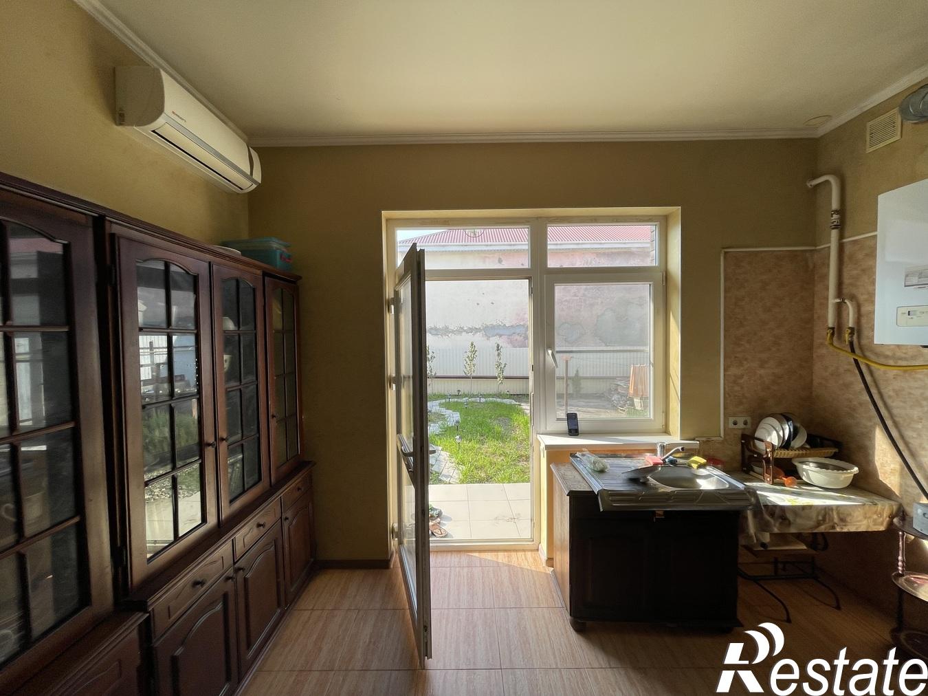 Купить дачу, дом, коттедж за 13 500 000 рублей на Кленовая улица