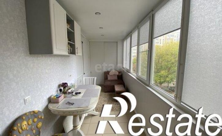 2-комн квартира улица Лермонтова, 77,  д. 77