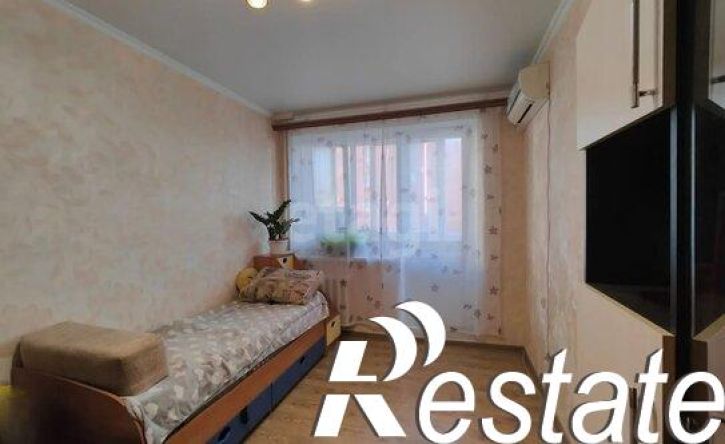 4-комн квартира улица Омелькова, 20 к4,  д. 20 к4