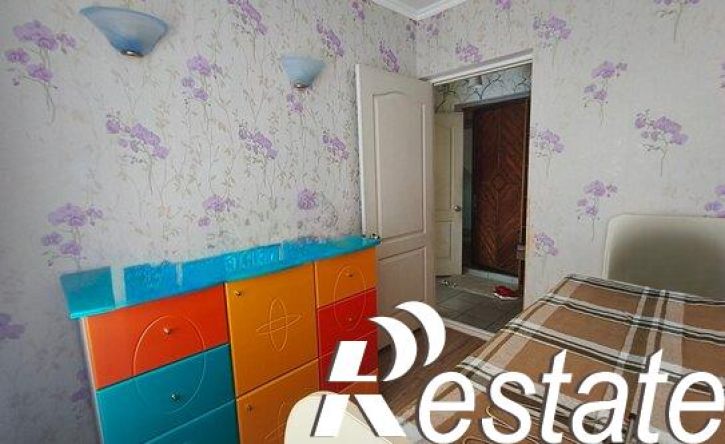 2-комн квартира улица Космонавтов, 34,  д. 34