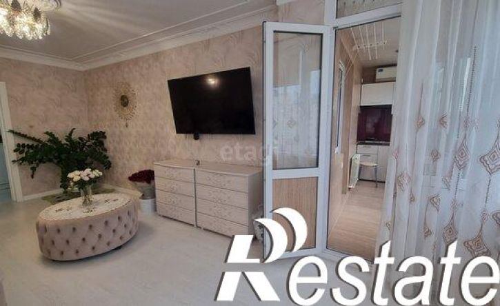 2-комн квартира улица Крылова, 17/5,  д. 17/5
